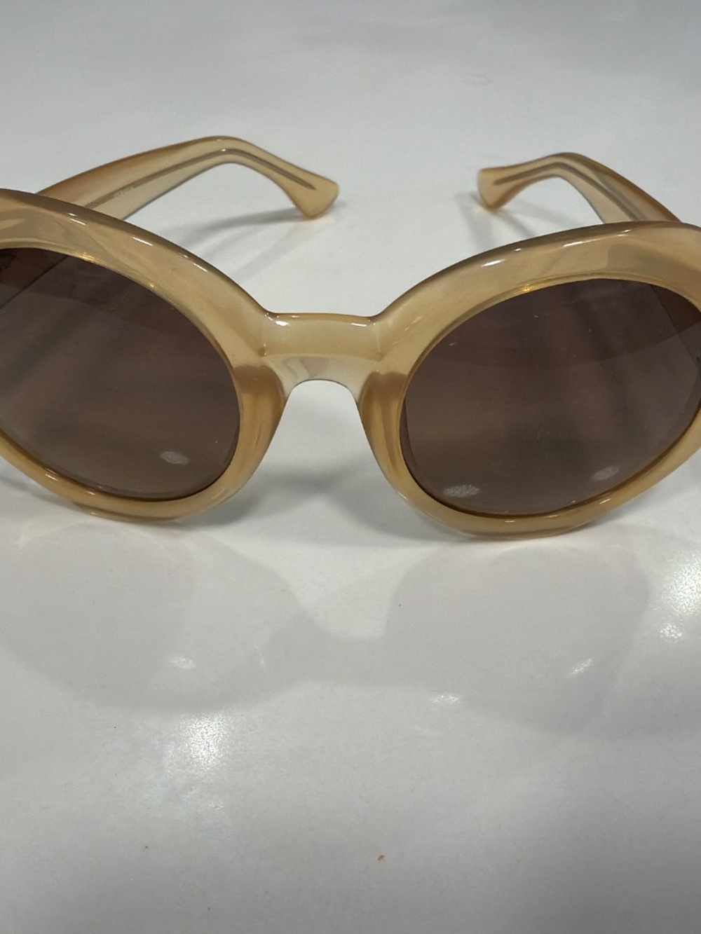 Sunglasses - Picture 5 of 5